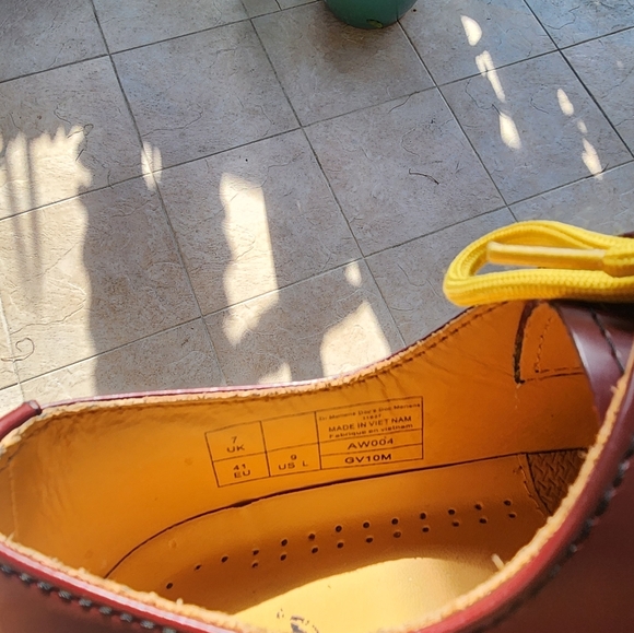 Dr Martens 1461 SMOOTH LEATHER OXFORD SHOES US9 Cherry Red. Unisex. - Picture 12 of 16